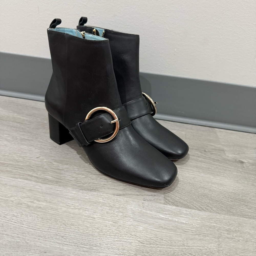 Frances Valentine Boots Cassie Heeled Ankle Booties in Black Leather - Picture 6 of 7